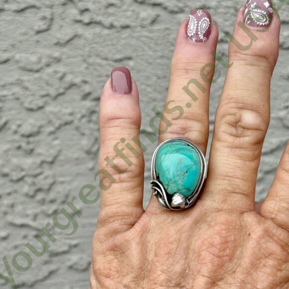 Vintage Sterling Silver & Turquoise Ring Size 7.25 - Picture 2 of 4